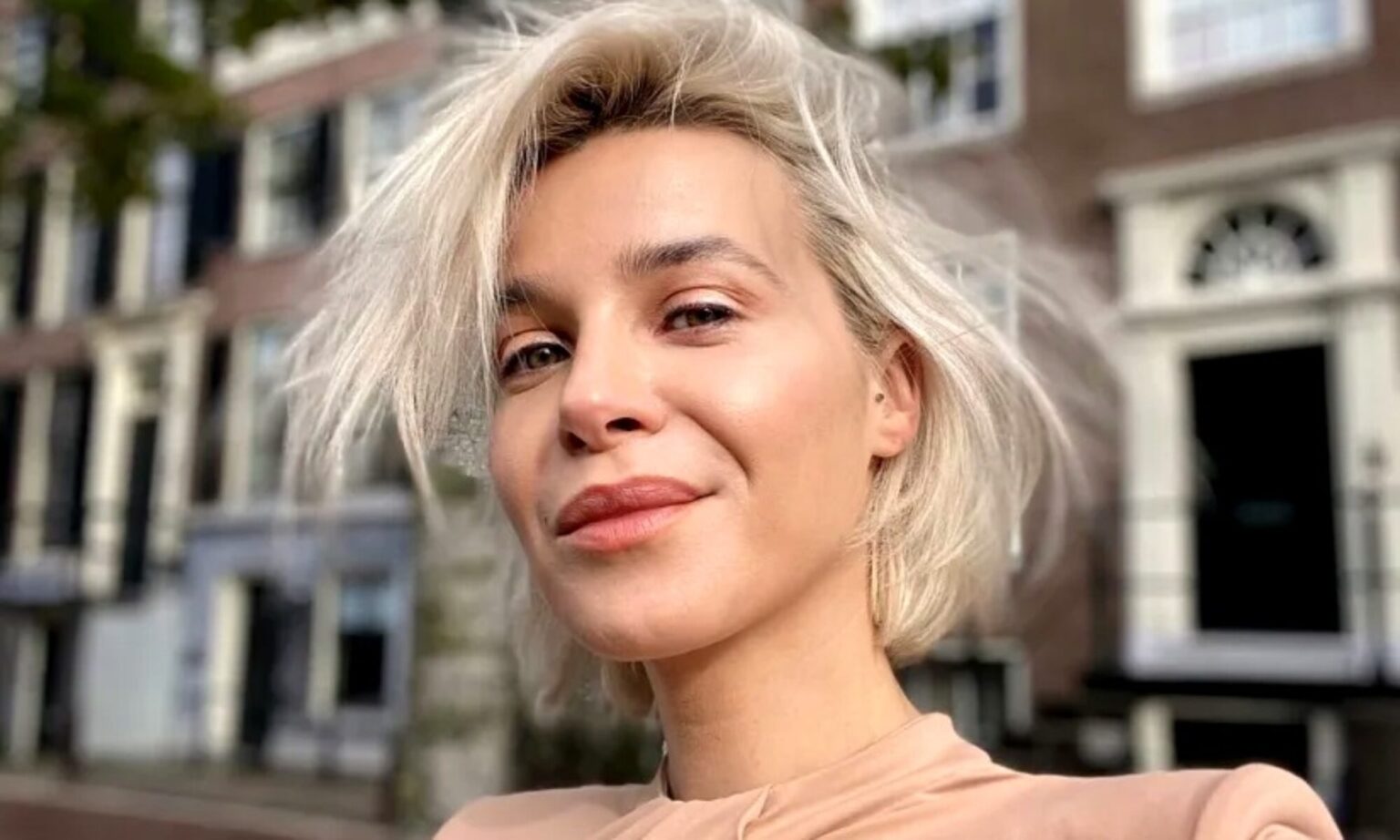 roxy-dekker-archives-sexy-bn-ers-bekende-nederlanders-half-naakt